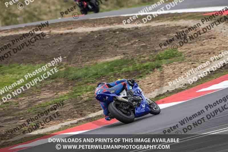 cadwell no limits trackday;cadwell park;cadwell park photographs;cadwell trackday photographs;enduro digital images;event digital images;eventdigitalimages;navarra;no limits trackdays;peter wileman photography;racing digital images;trackday digital images;trackday photos